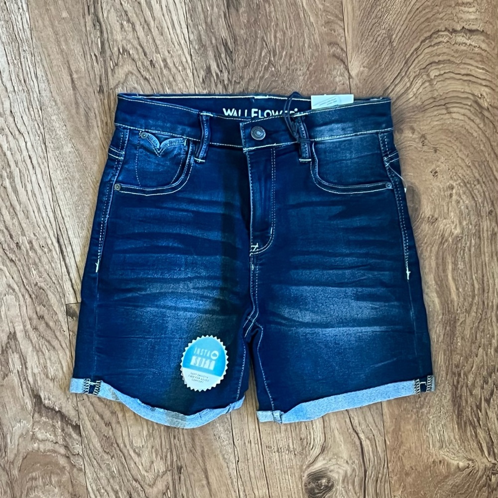 Woman’s shorts